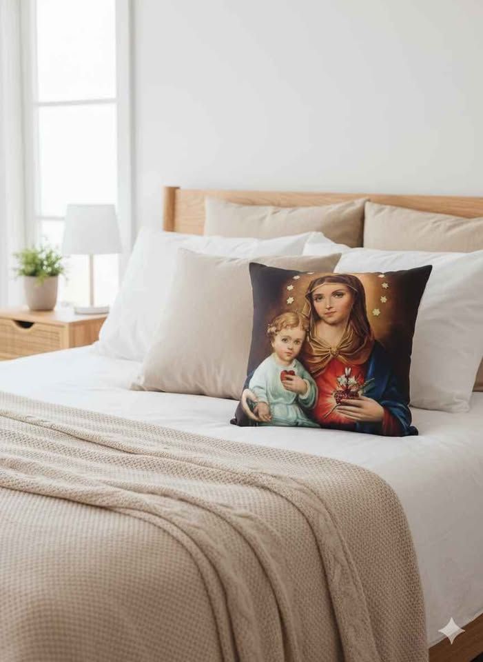 Cojín Inmaculado Corazón de María y Niño Jesús