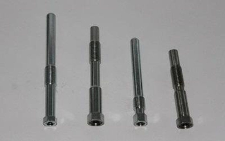 Turning of spindles