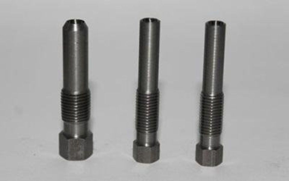 Turning of spindles