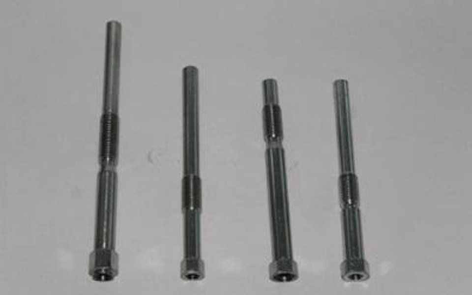 Turning of spindles