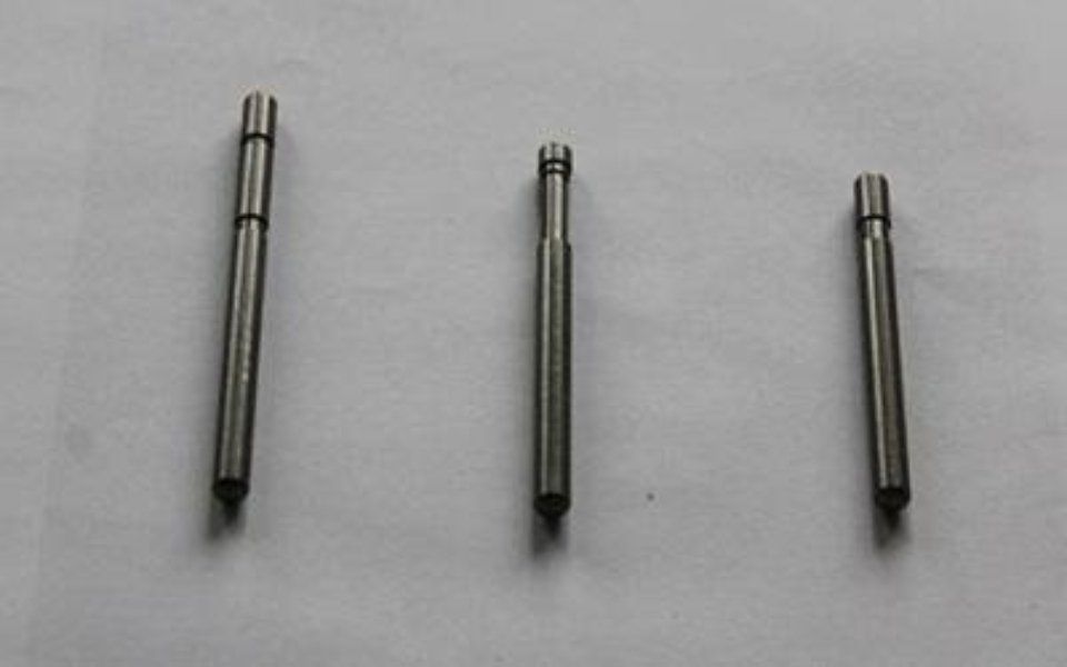 Turning of spindles