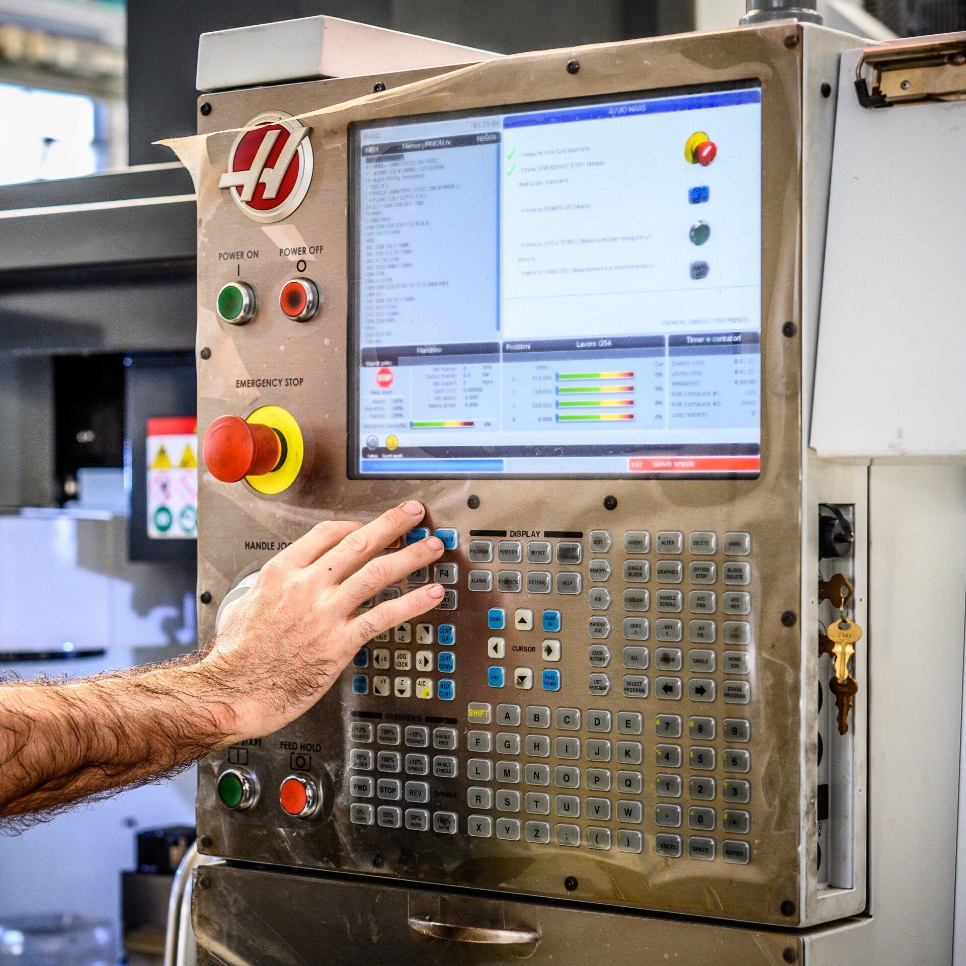 Torneria metalli che offre la lavorazione metalli