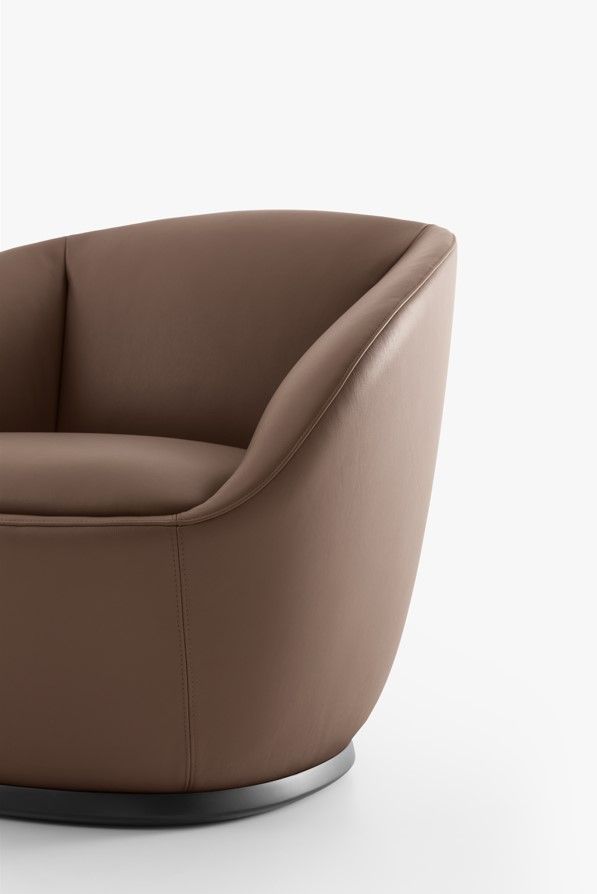 poltrona in pelle Sabatino arredamenti