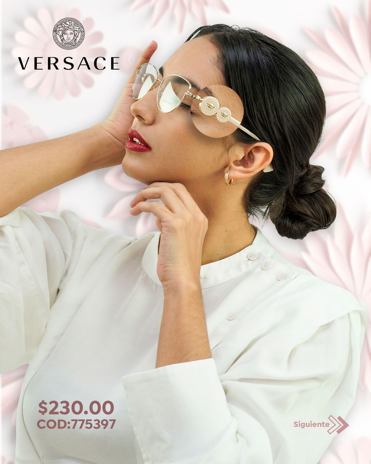 Una mujer con lentes de sol Verace y una camisa blanca.