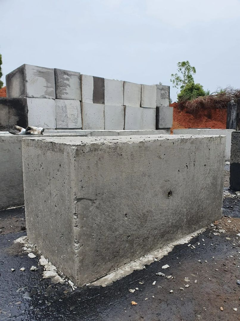 Plain Concrete Blocks — Masonry in Port Macquarie, NSW