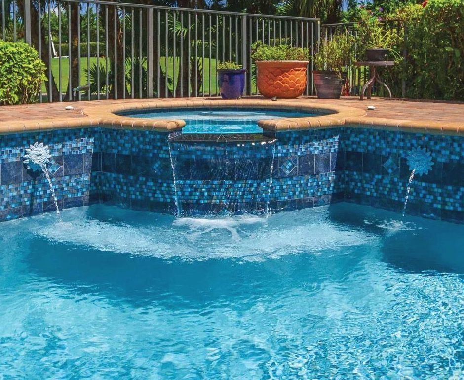 Pool Contractors in Sacramento, CA