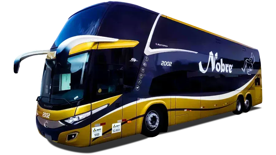Um ônibus da Nobre Turismo em destaque