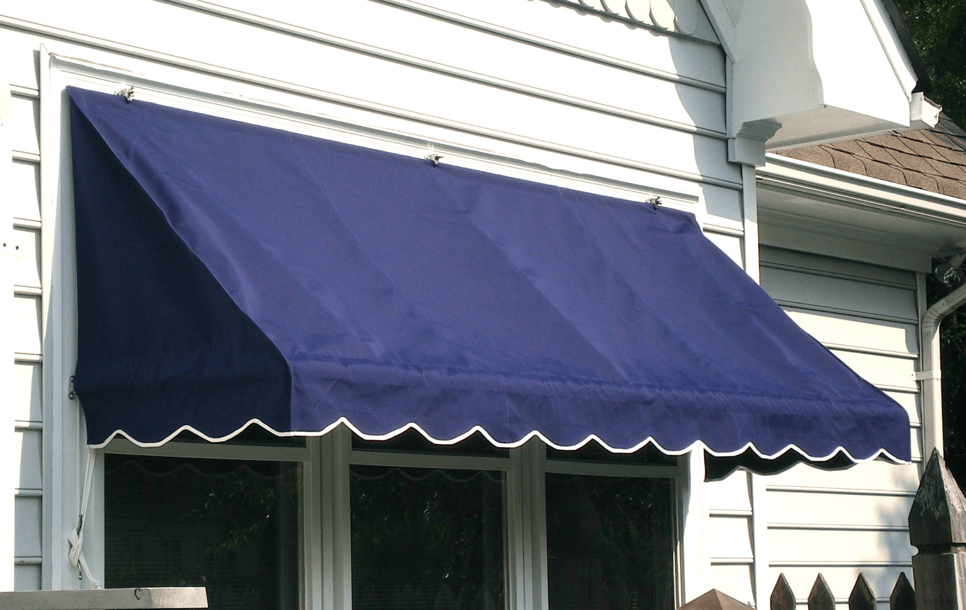 Garden Around a House — Norfolk, VA — Hustead's Canvas Creations