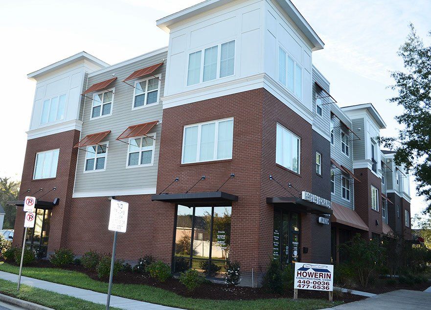 Building — Norfolk, VA — Hustead's Canvas Creations