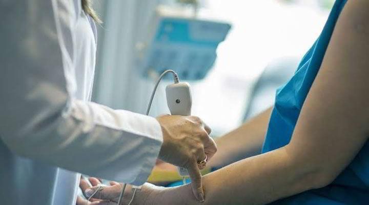 DR. JUAN MANUEL AGUILAR MELCHOR ONCÓLOGO