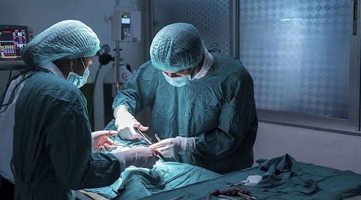 DR. JUAN MANUEL AGUILAR MELCHOR ONCÓLOGO