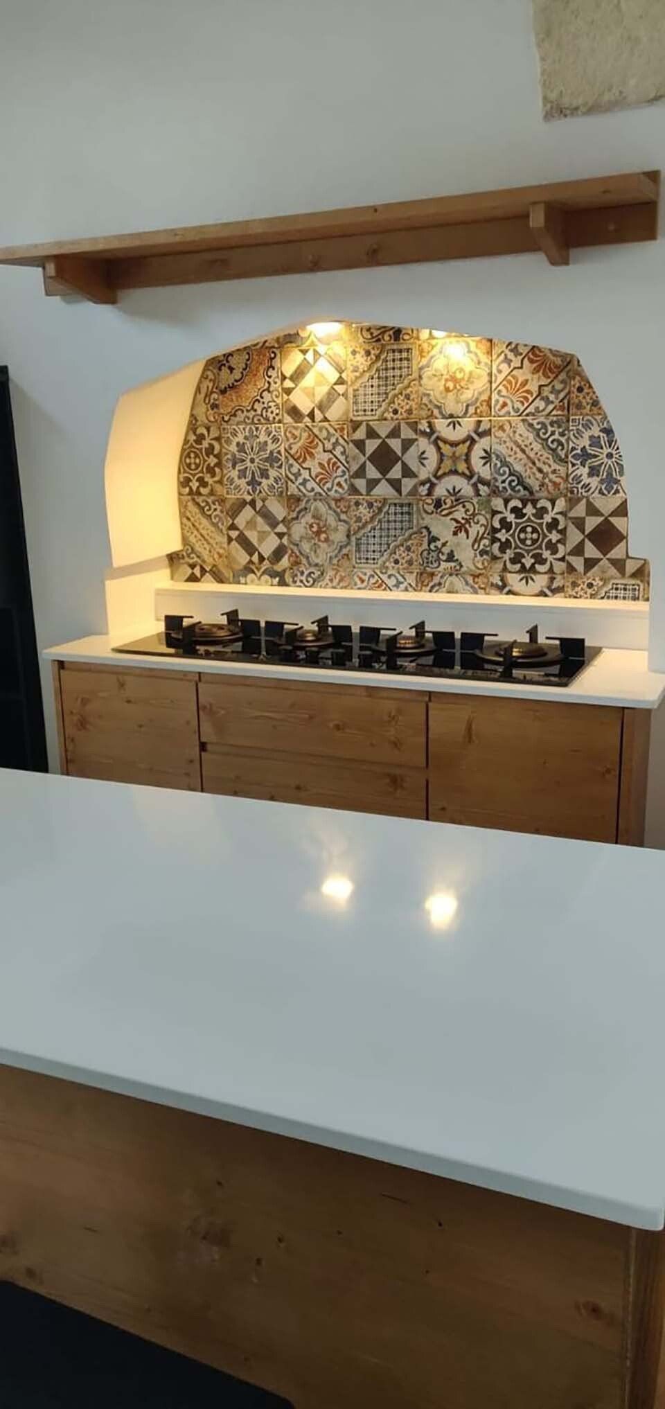 cucina su misura con rivestimento vintage