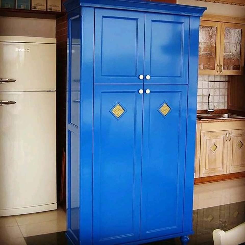 armadio blu