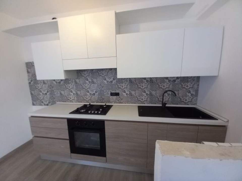 arredi per cucine componibili a Lecce