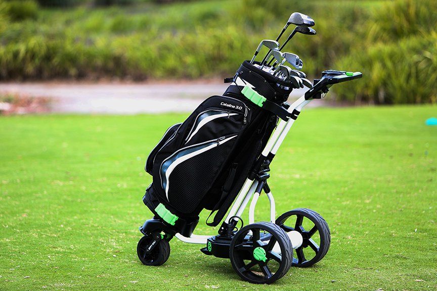 stylish golf bag with wheels