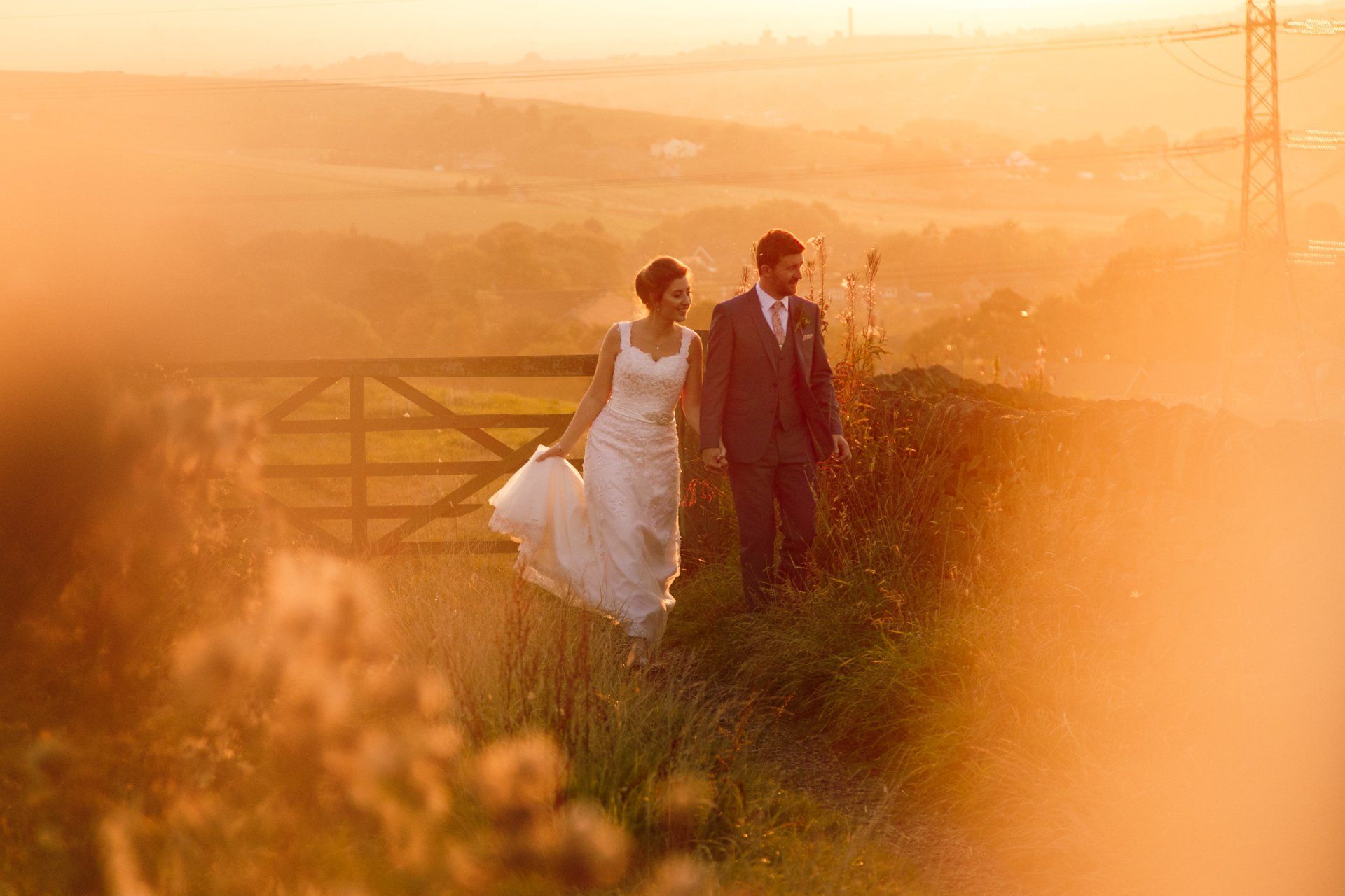 Romantic walk country wedding photos