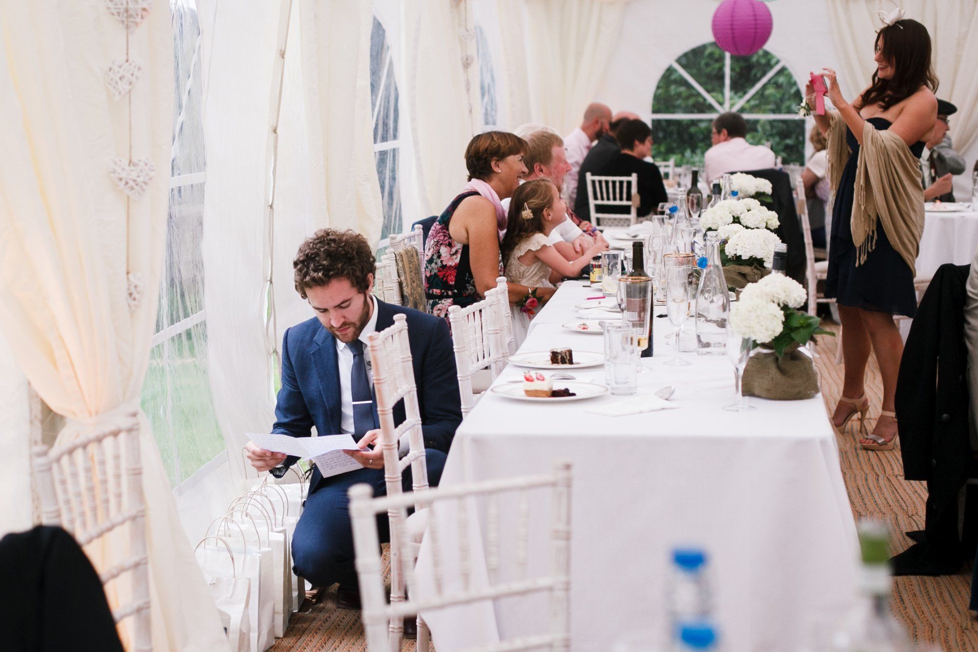 groom preparing his speech at the wizard pud wedding