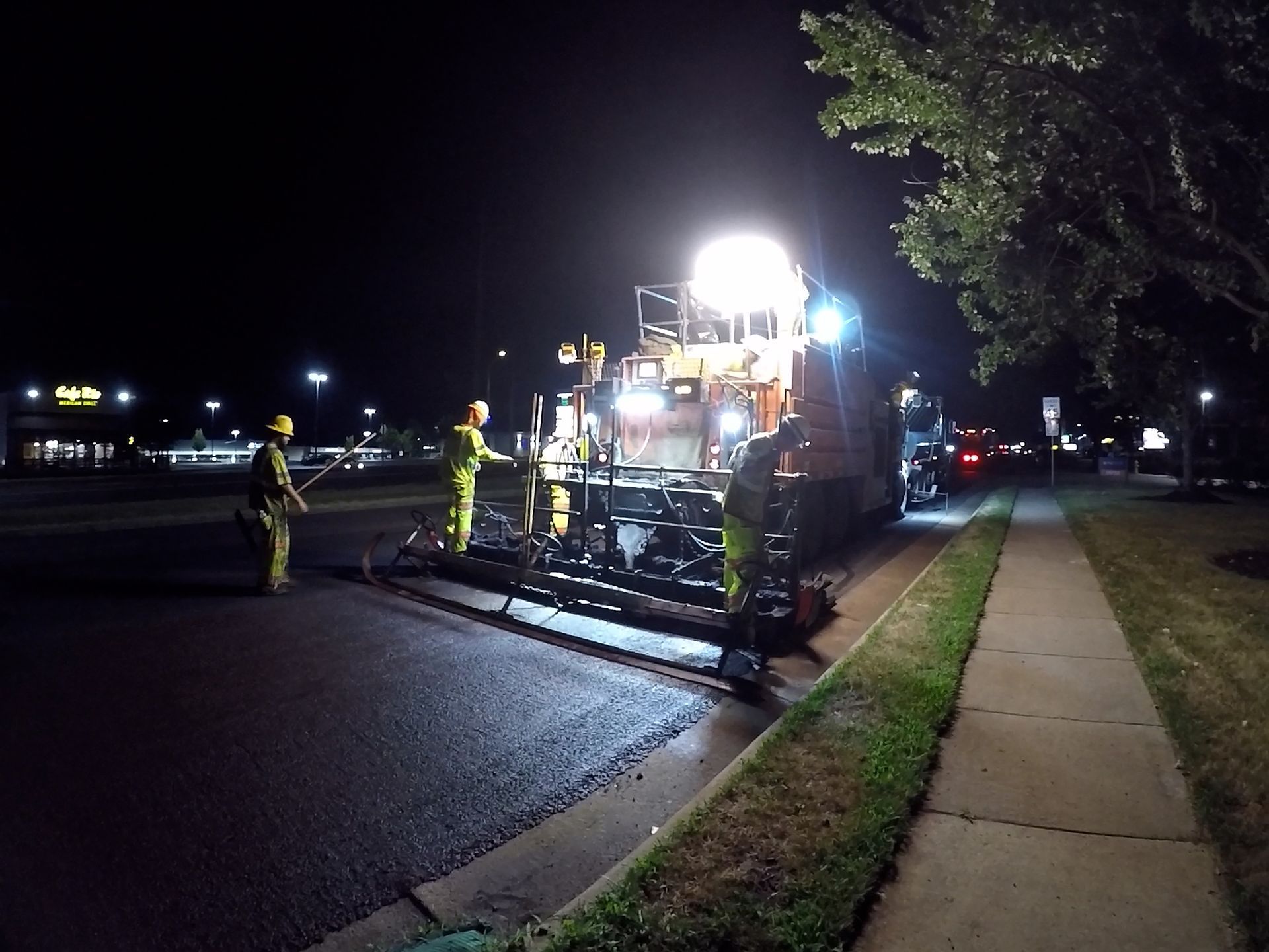Micro surfacing night operations
