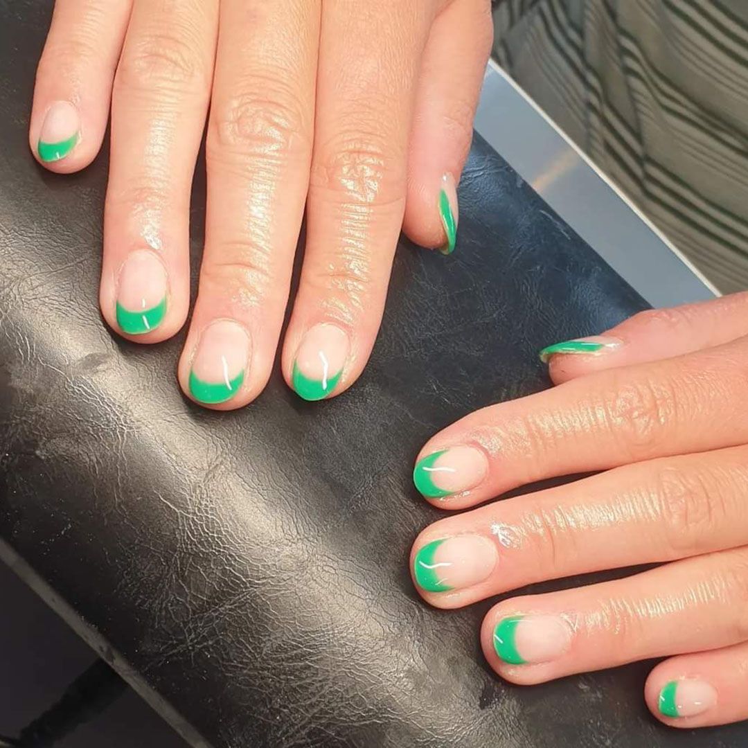 Gel nail polish with a green French design