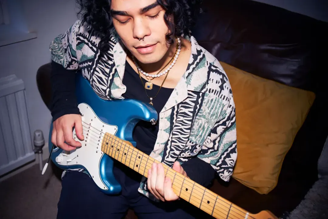 Schedule an online guitar lessons in Portsmouth, RI with Guitar Strength