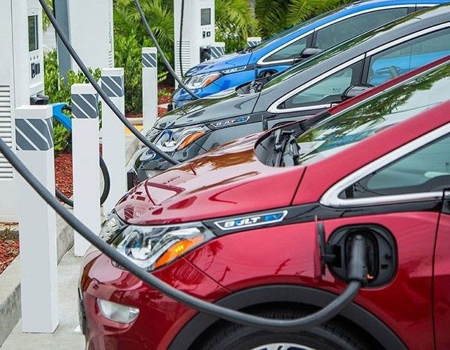 Electric car charging on sale stations time