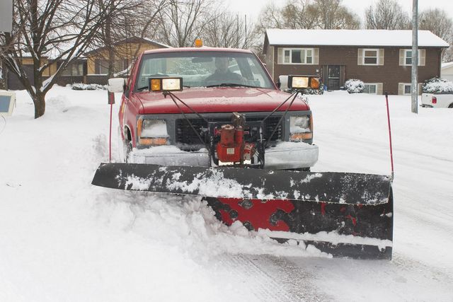 Truck & auto snow removal tool - auto parts - by owner - vehicle