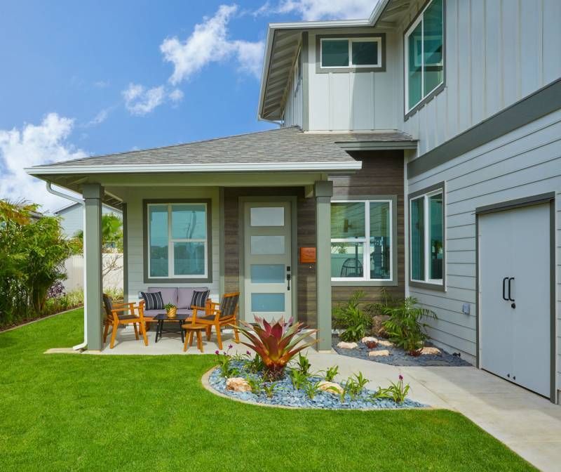 courtyard in new build oahu home