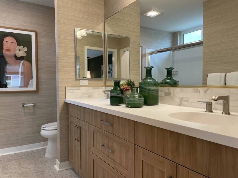 bathroom in new build homes on oahu