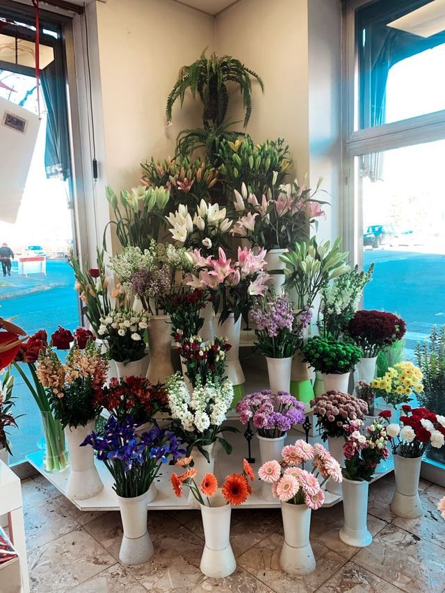 esposizione di fiori recisi