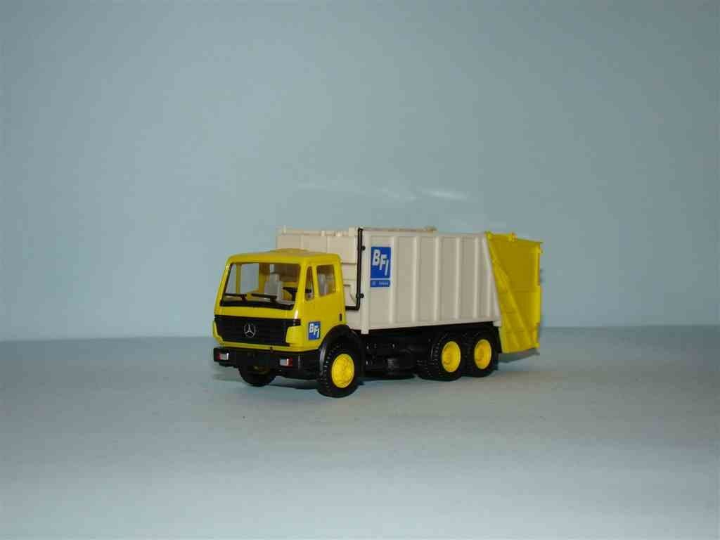 BFI Herpa 911326 MB 1632 Gele Velgen