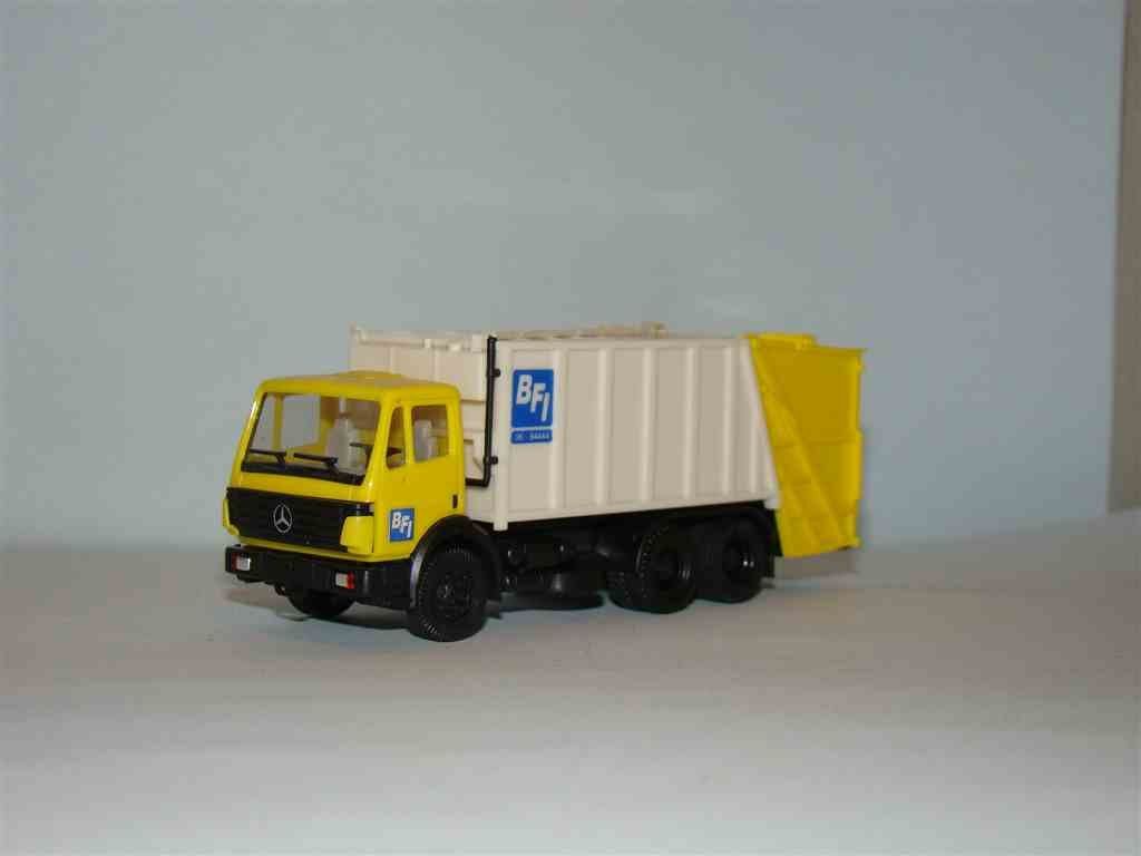 BFI Herpa 911326 MB 1632 Zwarte Velgen