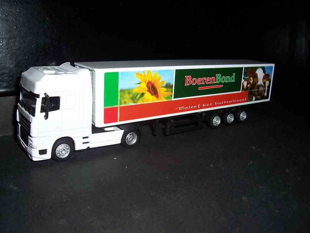 Boerenbond Holland OTO DAF XF105 Zonnebloem & Koe rode band