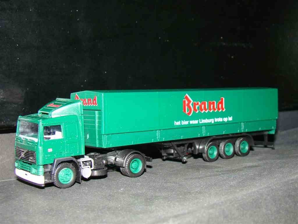 Brand Bier Herpa 911240 Groen Velgen nr.33