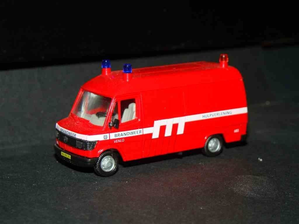 Brandweer Venlo Scale Promotions 200001 MB 207 D