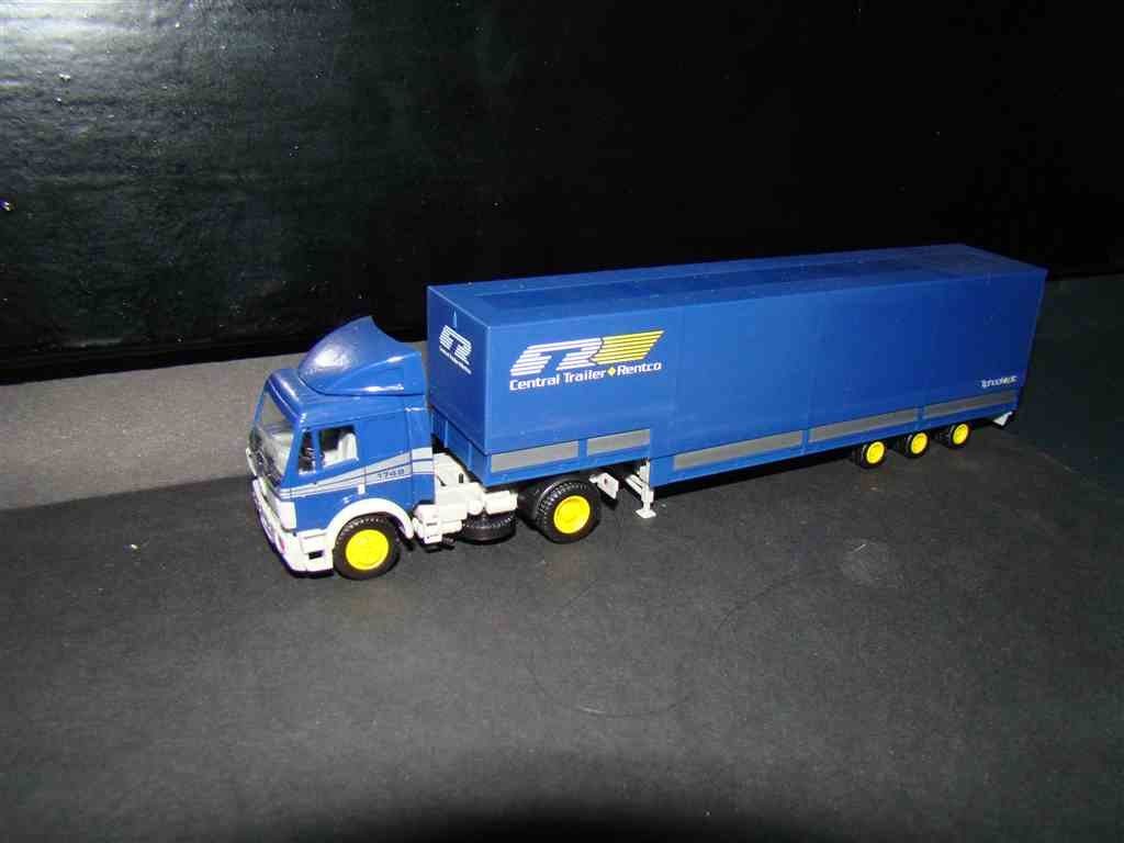 CTR Herpa MB SK Zwanenhals trailer