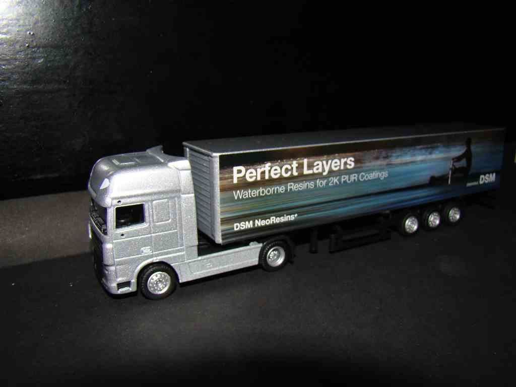 DSM Perfect Layers Holland OTO DAF XF 105 SSC Grijs