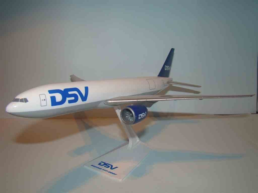 DSV Boeing 777 Herpa