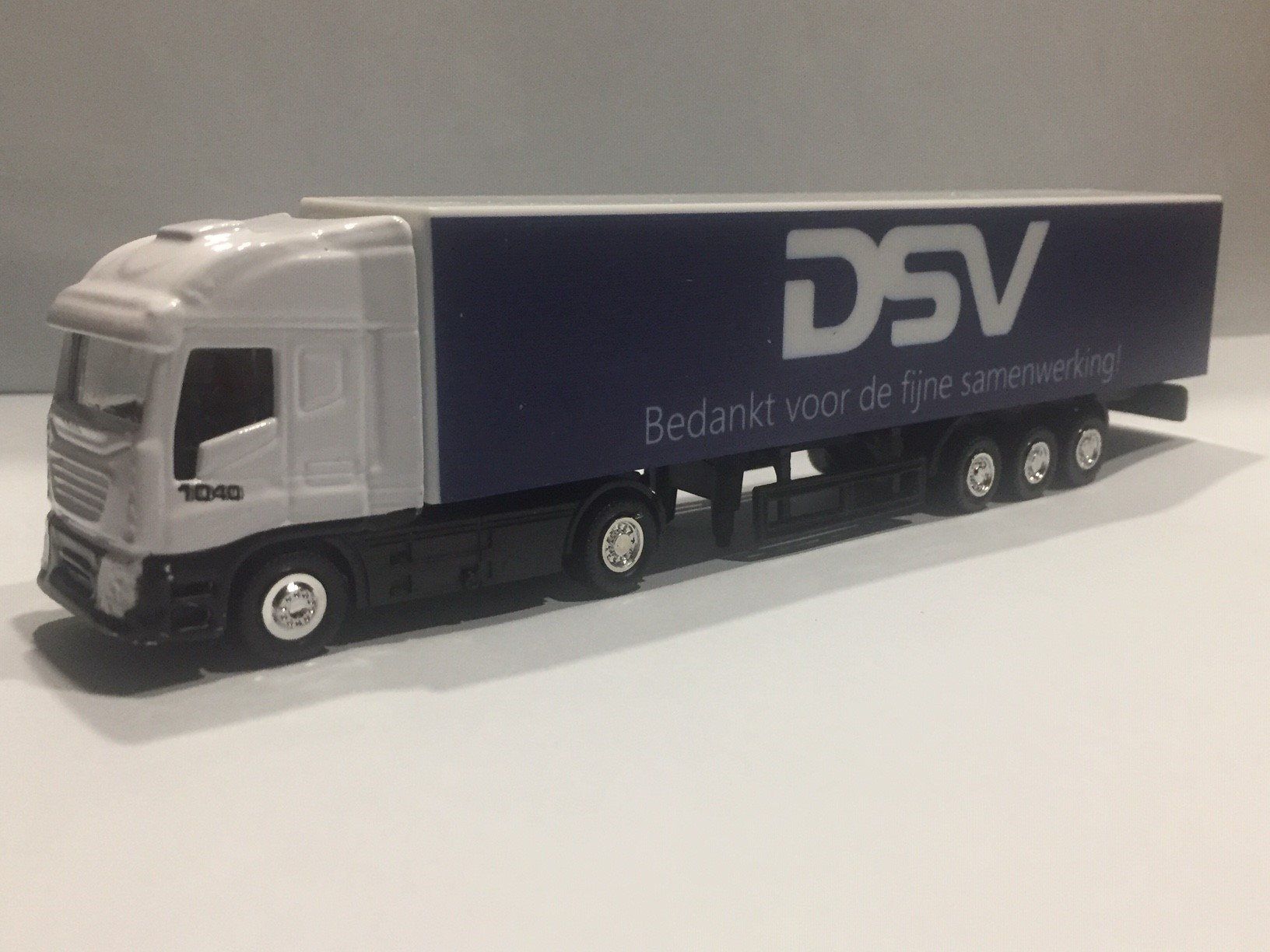 DSV bedankt voor de fijne samenwerking made in china MAN