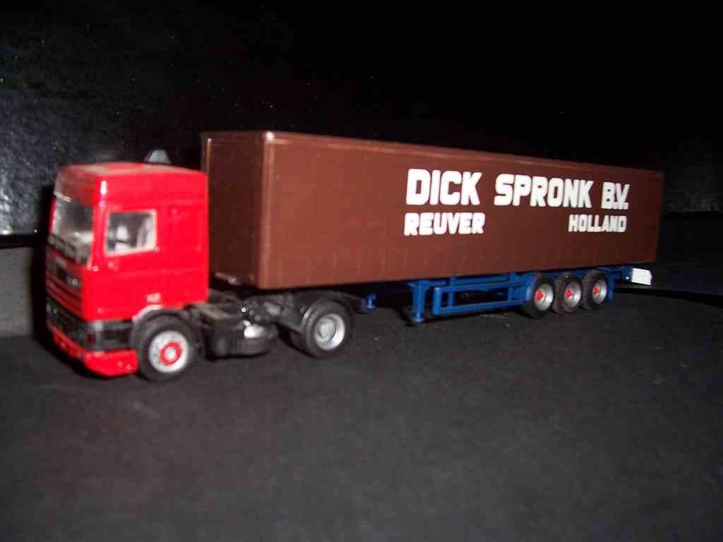 Dick Spronk Herpa DAF 95 SC Eigenbouw Tautliner