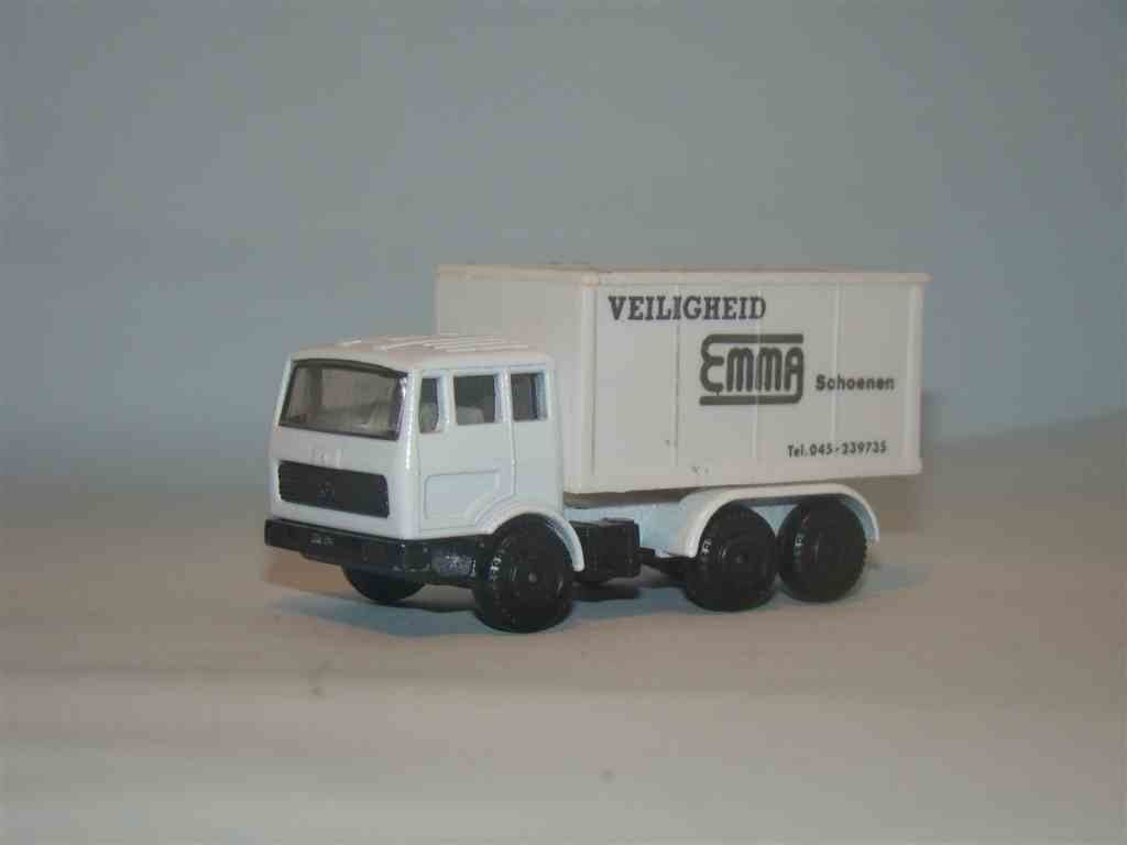 EMMA EFSI MB Witte Cabine