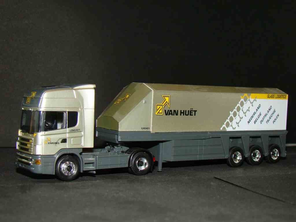 Emons-van Huett AWM-AMW Scania 164