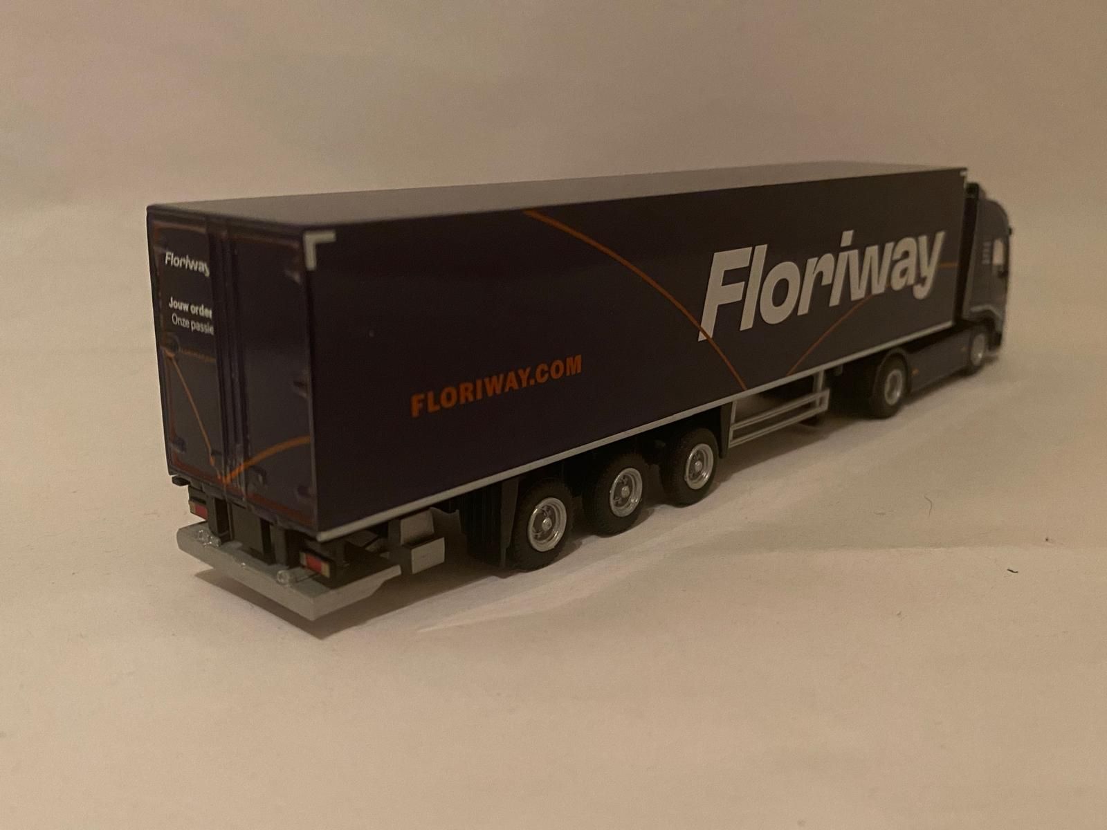 Floriway Thematoys 72-2172 Volvo FM HSLP4x2