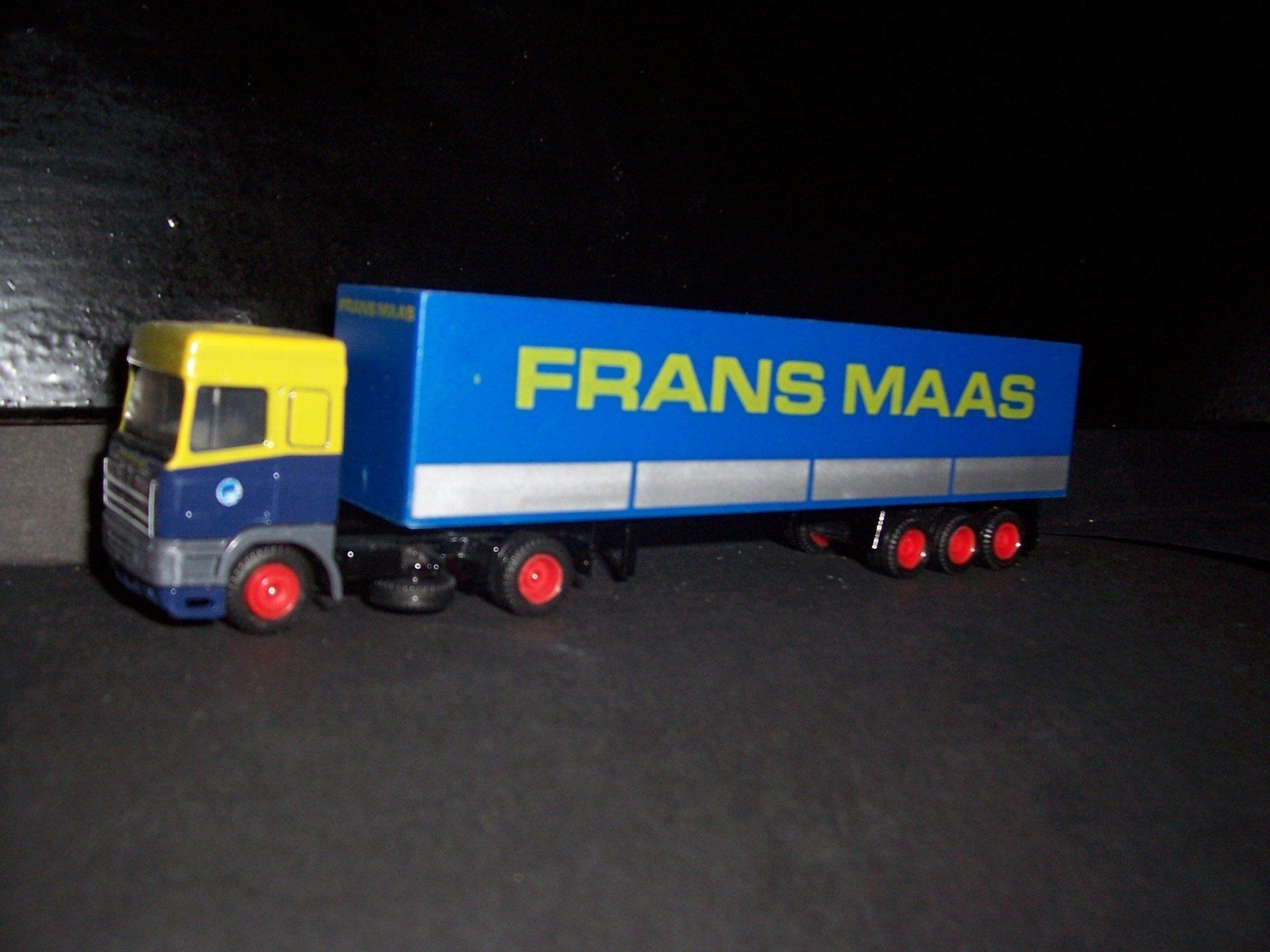 Frans Maas EFSI DAF 95 ssc