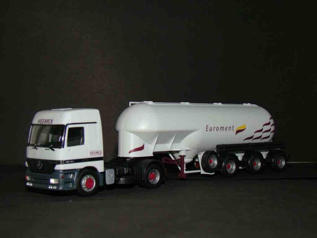 Heemex - Euroment Herpa MB Actros  Witte achterzijde Trailer