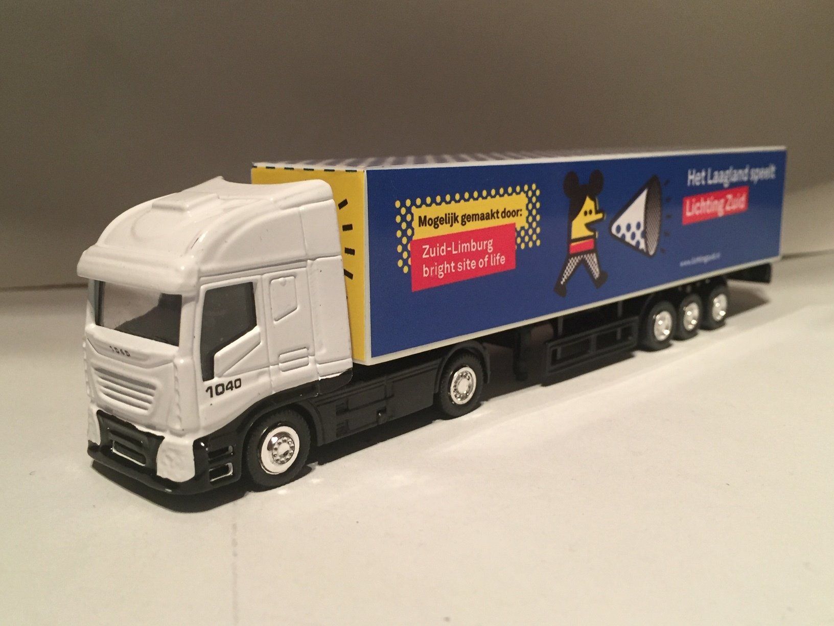 Het Laagland Made in China Iveco Stralis