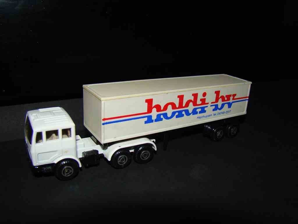 Holdi EFSI MB Tr.+Opl.