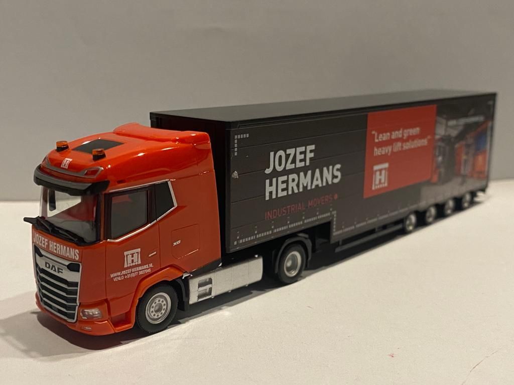 Jozef Hermans Herpa 953467 H0 DAF XG + Meusburger oplegger