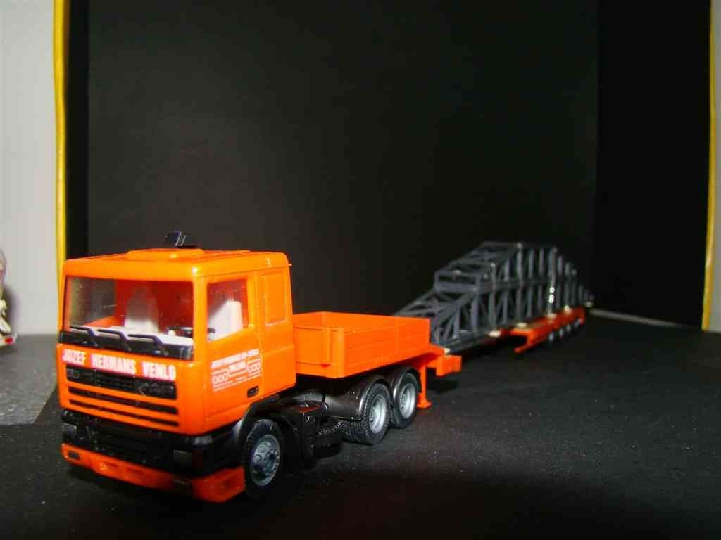 Jozef Hermans Herpa/Scale Promotions 300002 DAF ander lading
