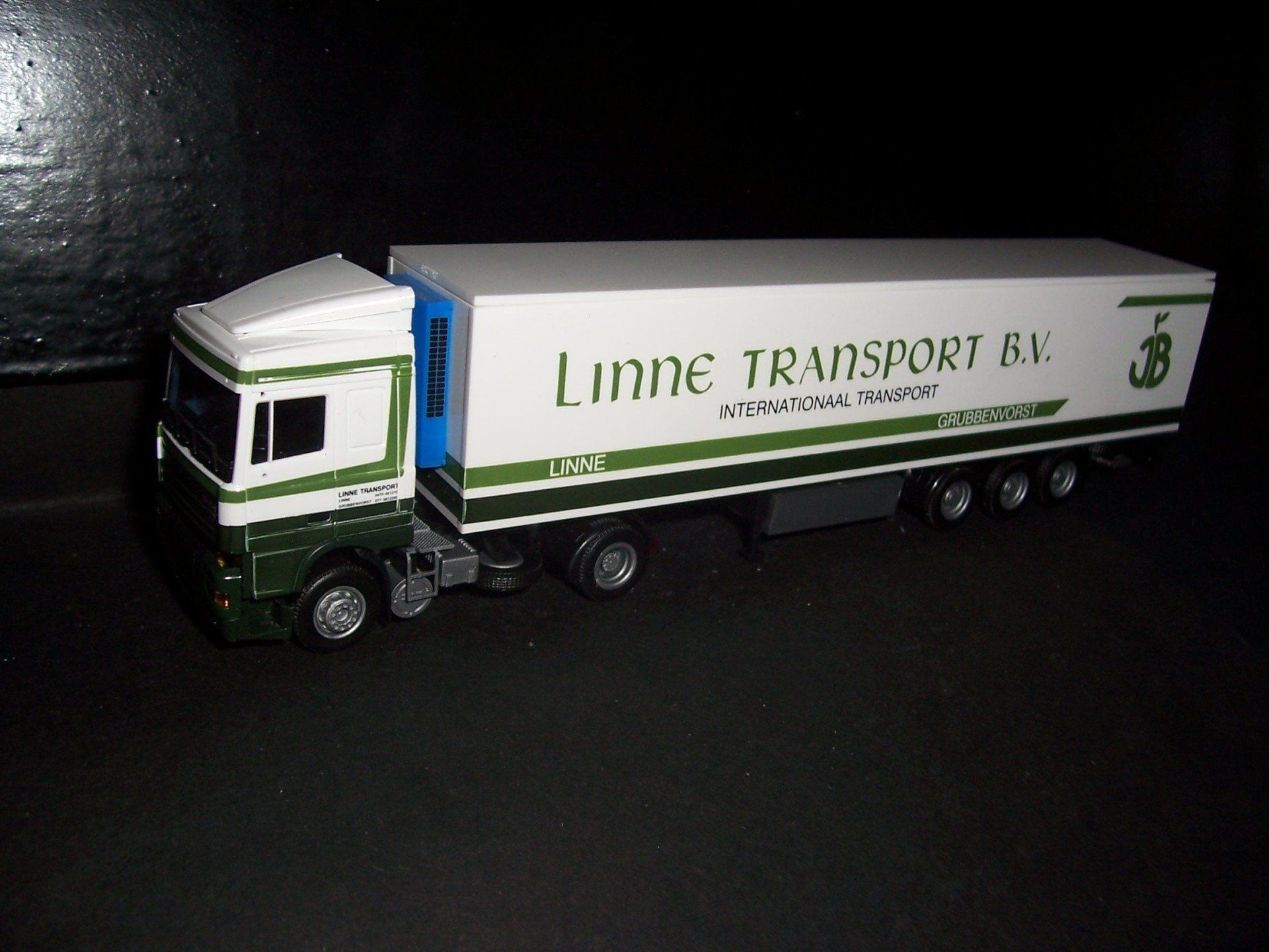 Linne Transport  AWM-AMW 53261 DAF XF SC