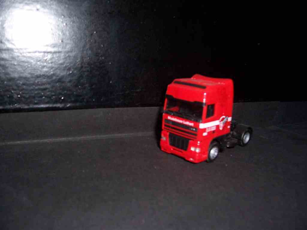 Luthart Modelbouw Herpa 910001 DAF 95 XF SSC zwarte grill